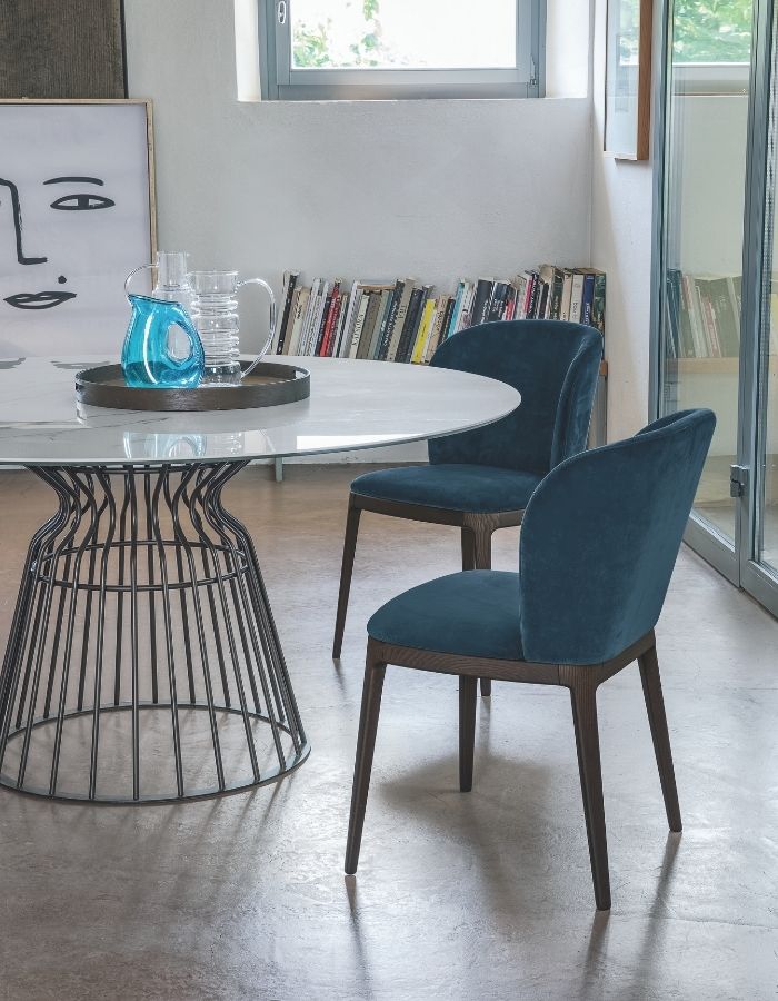 Bomber Maxi Table Details 1