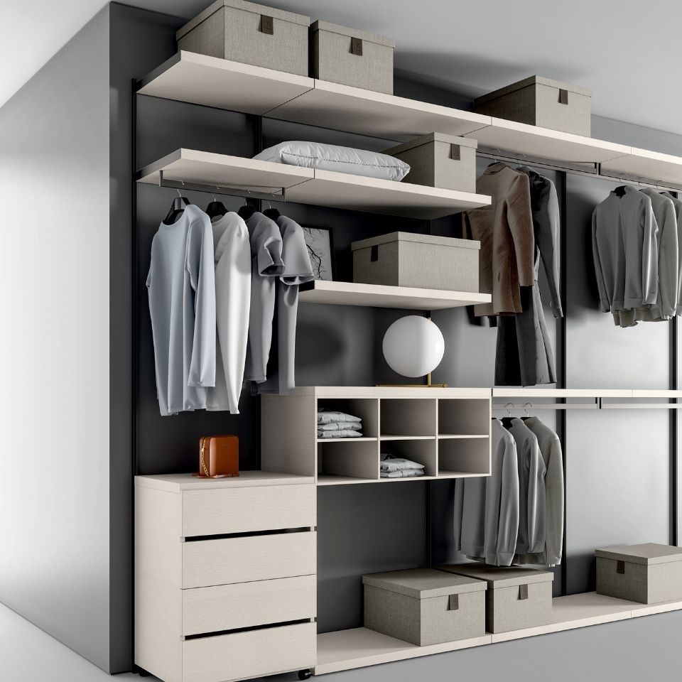 Easy Project Walk-in Closet Details 1