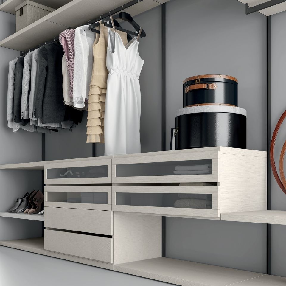 Easy Project Walk-in Closet Details 2