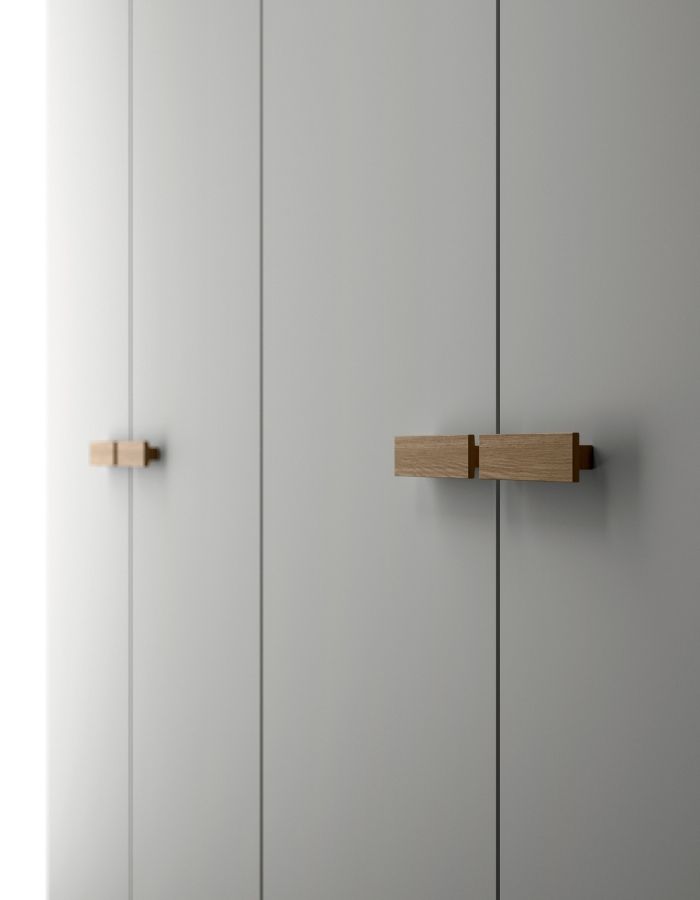 Simply Italian Wardrobe Details 2