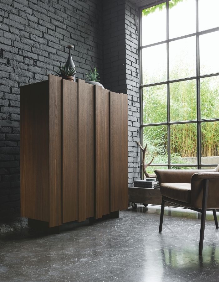 Stripe Cabinet Details 1