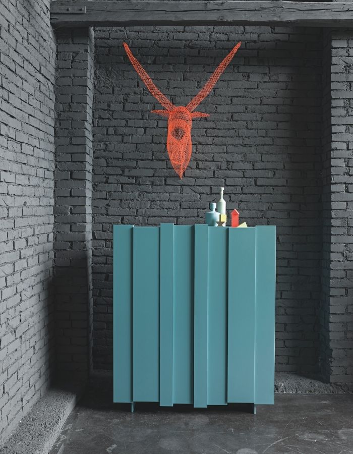 Stripe Cabinet Details 2